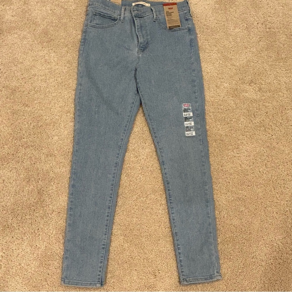 Levi's Light Blue Women's Skinny Jeans